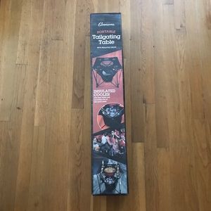 CAMERONS New Portable Tailgating Table